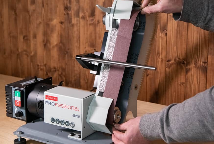 Toolless Quick Belt Change