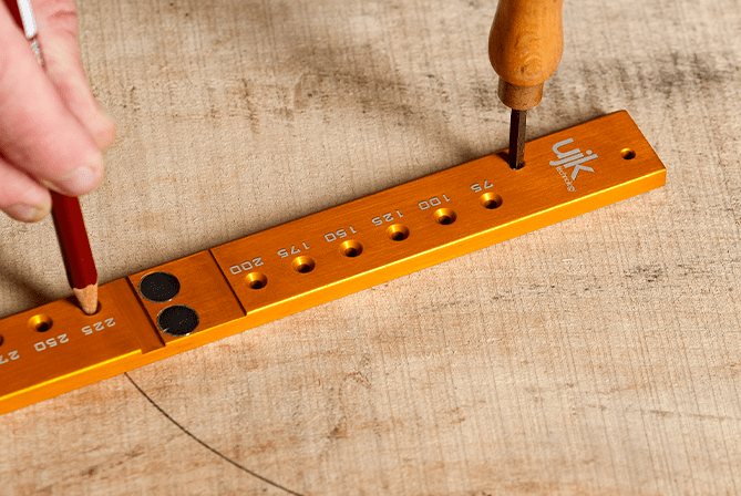 UJK Bandsaw Buddy Axminster Tools