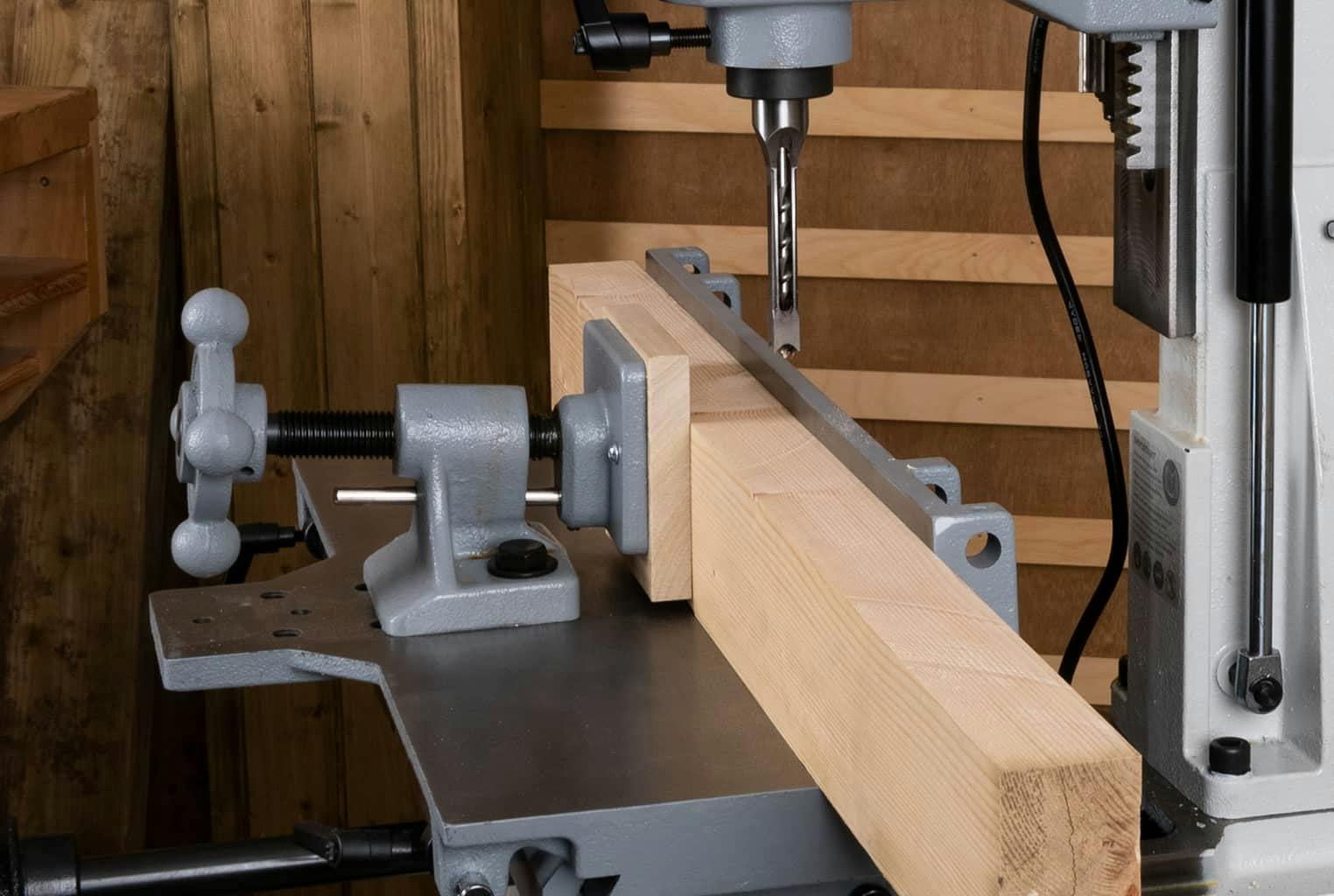 Effective timber clamp