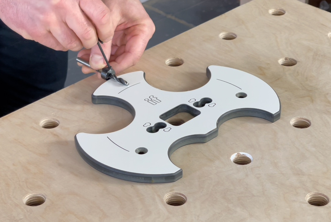 PEANUT® 2 Mini Jig Complete Package (1/2" Shank) Axminster Tools