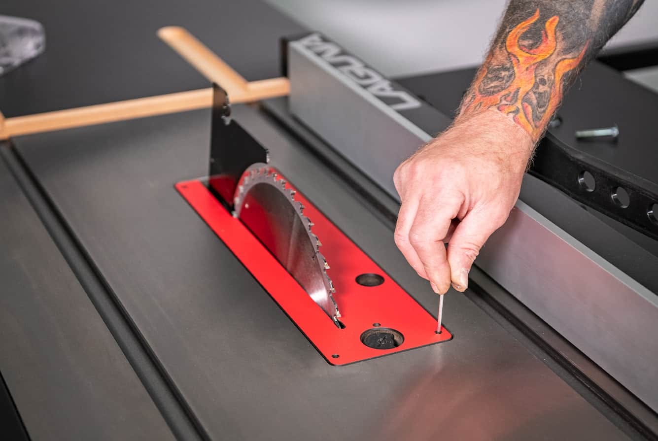 Zero clearance throat plate